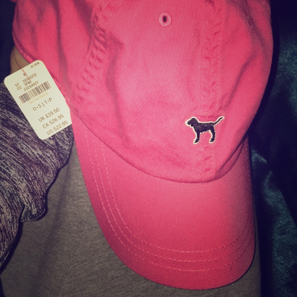 Victoria’s Secret dog logo baseball cap